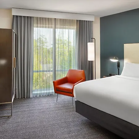 Courtyard By Marriott Atlanta Dunwoody Hotel Exterior photo