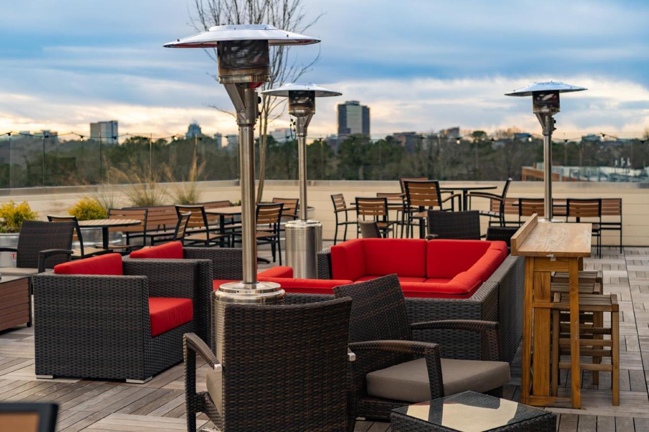 Courtyard By Marriott Atlanta Hotel