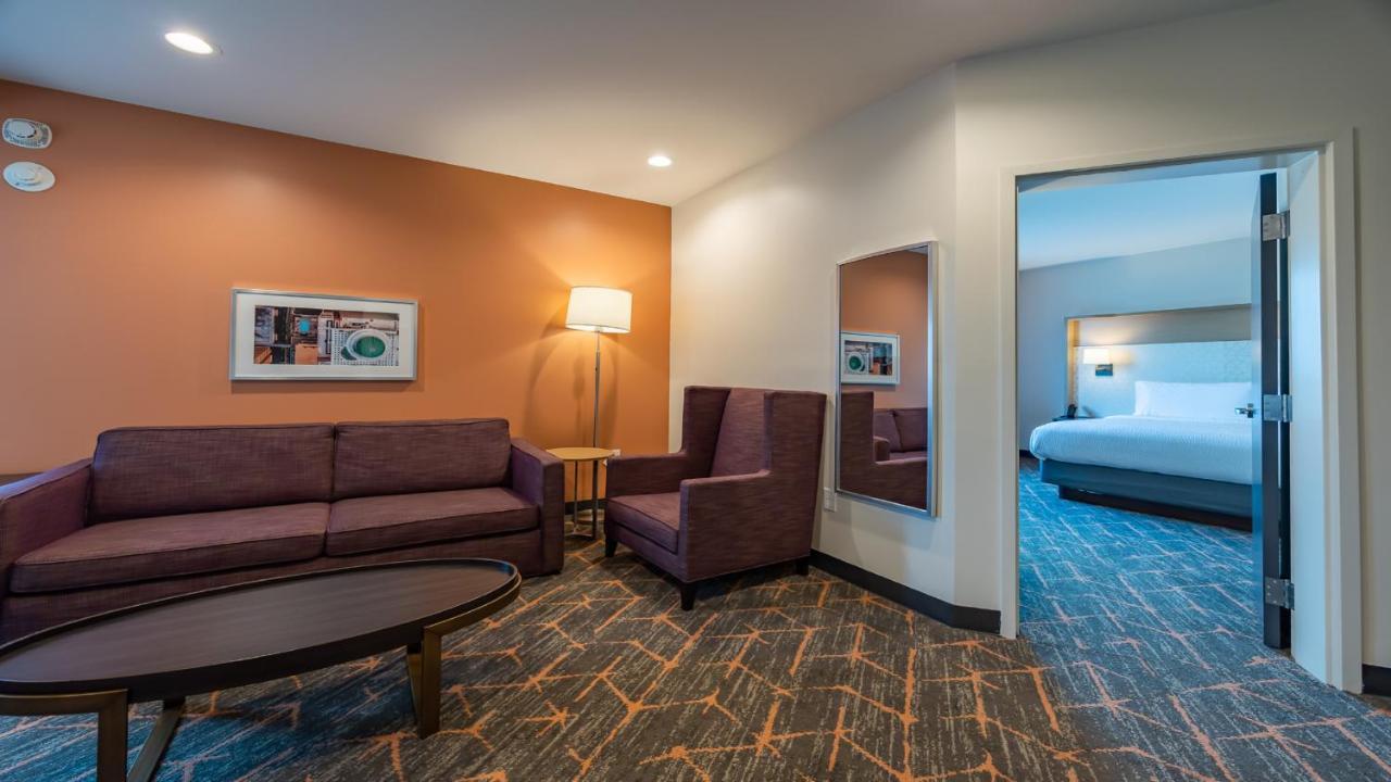 Hotel Courtyard By Marriott Atlanta 3*
