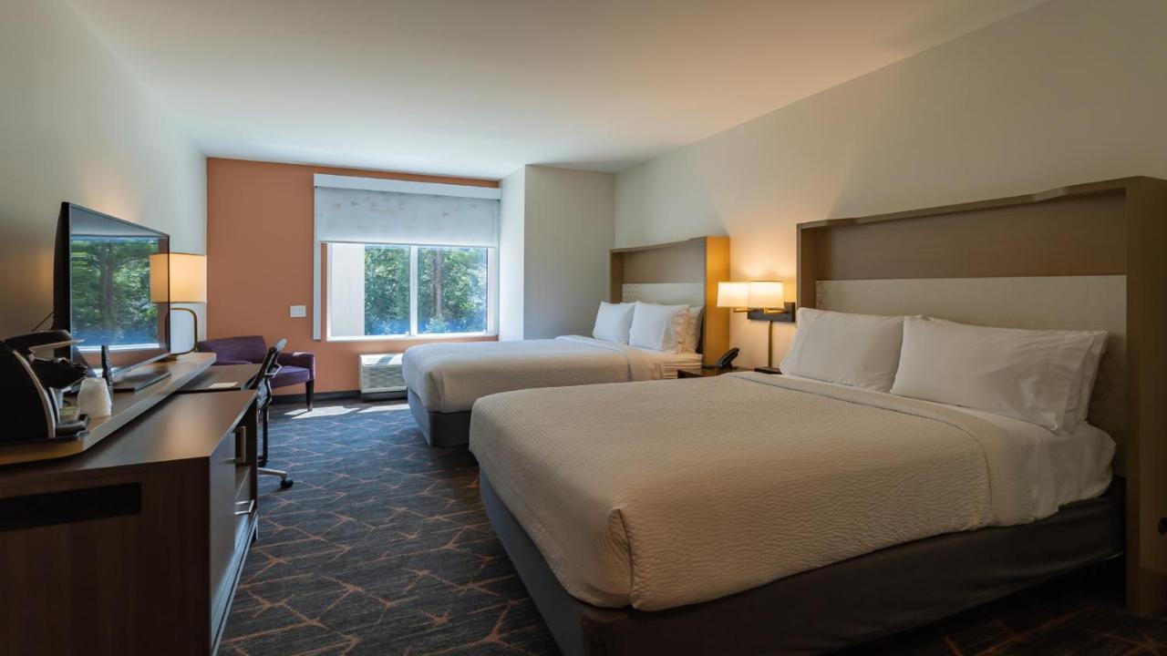Courtyard By Marriott Atlanta Dunwoody