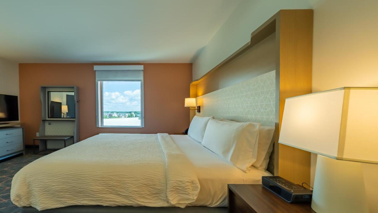 Courtyard By Marriott Atlanta Hotel
