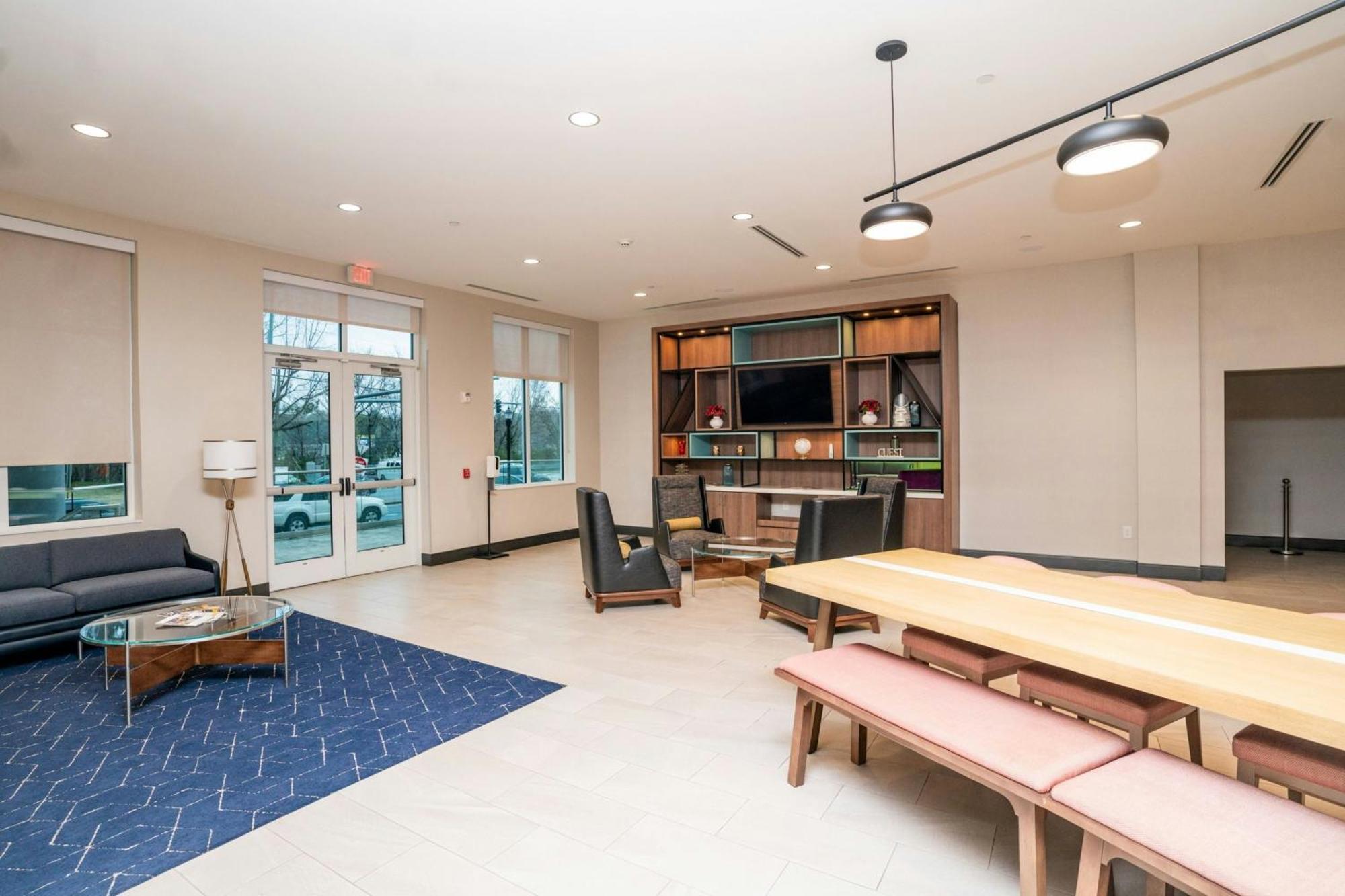 Courtyard By Marriott Atlanta