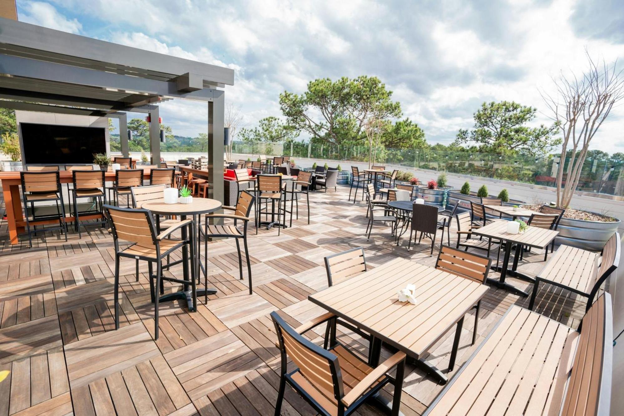 Courtyard By Marriott Atlanta Hotel Dunwoody