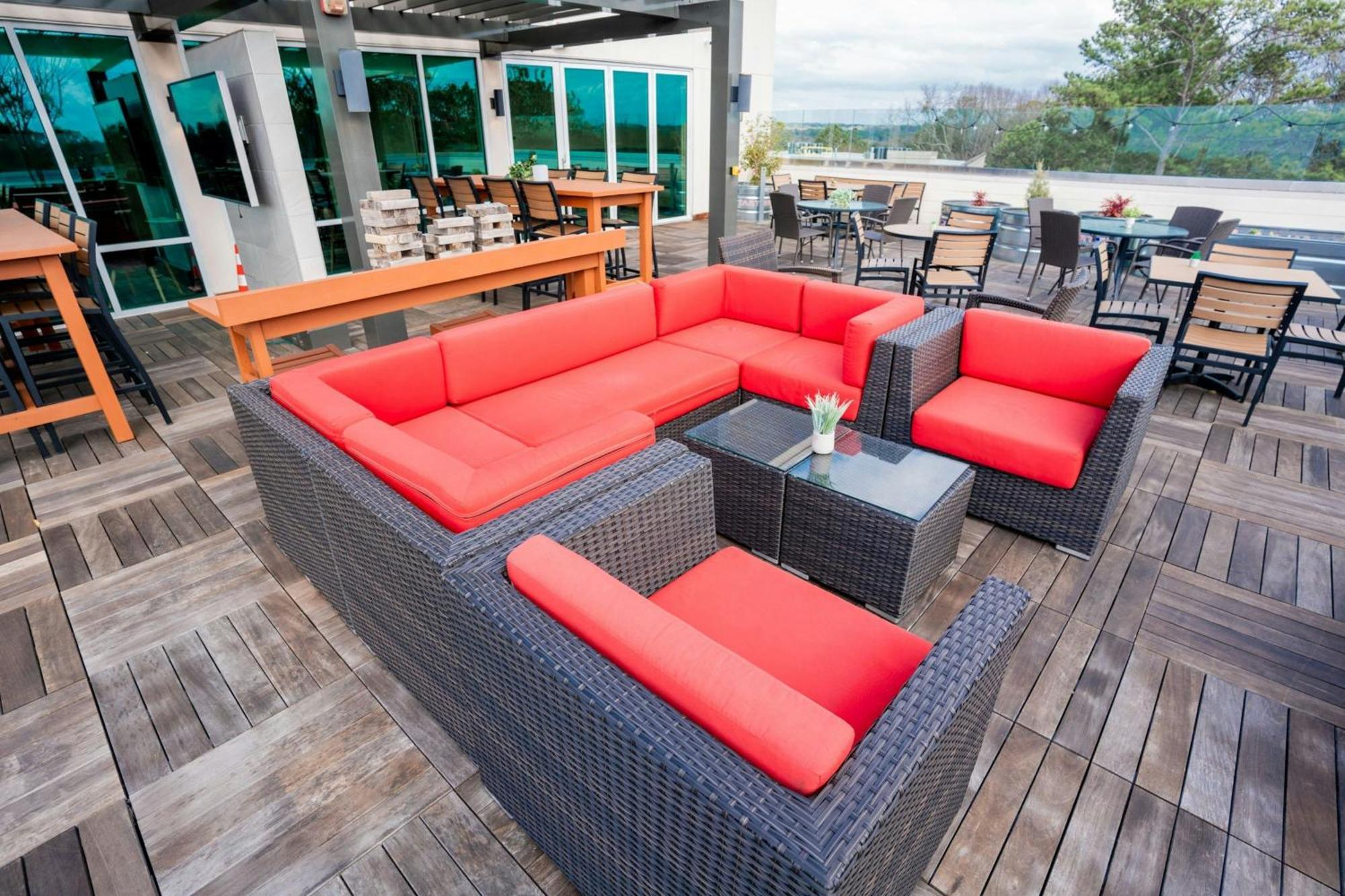 Courtyard By Marriott Atlanta