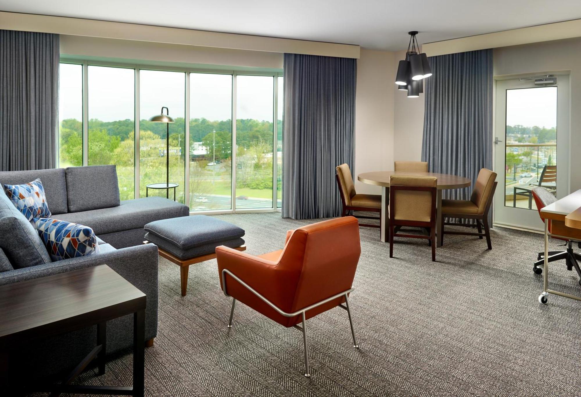 Hotel Courtyard By Marriott Atlanta Dunwoody