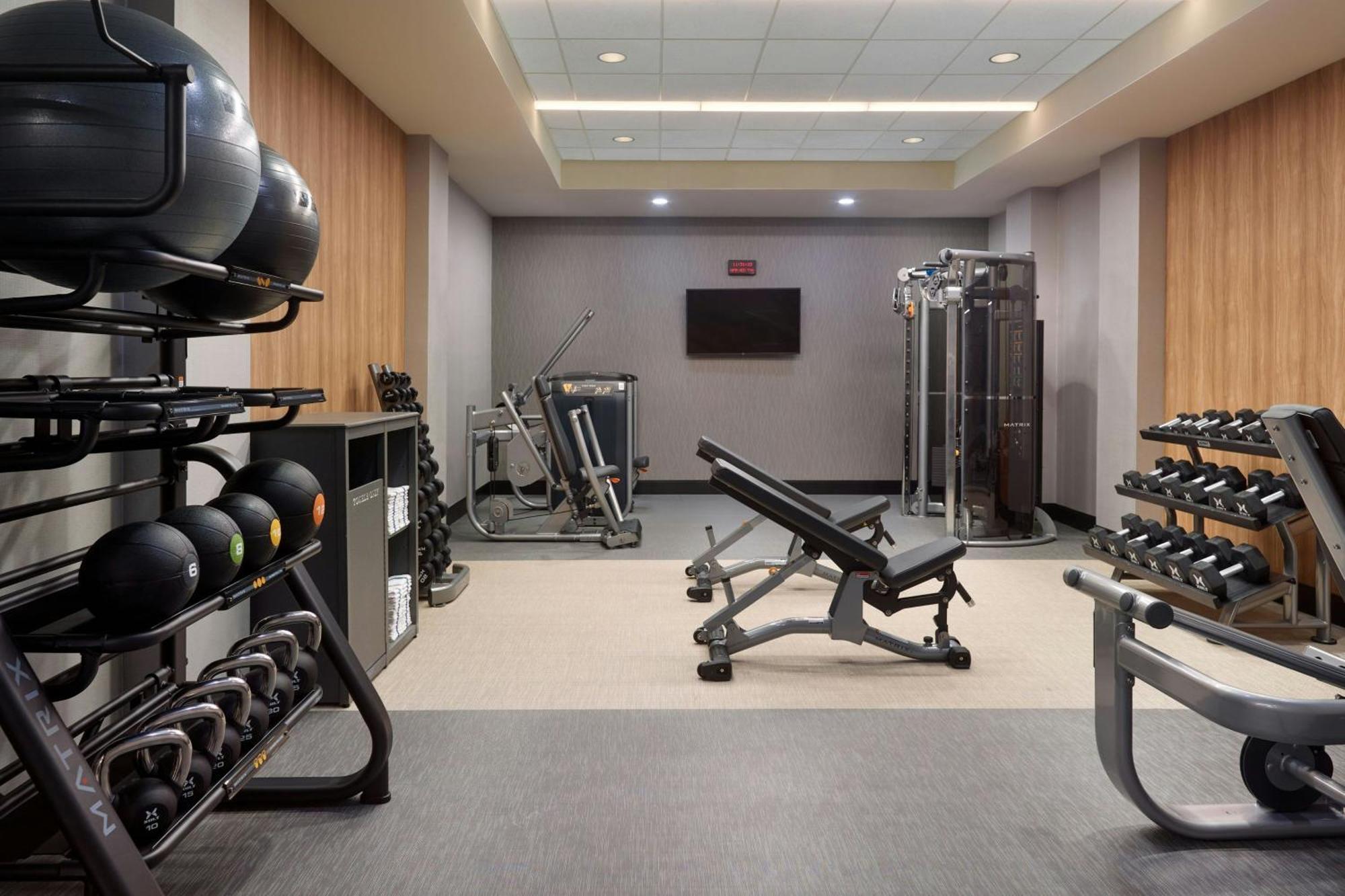 Courtyard By Marriott Atlanta Hotel Dunwoody