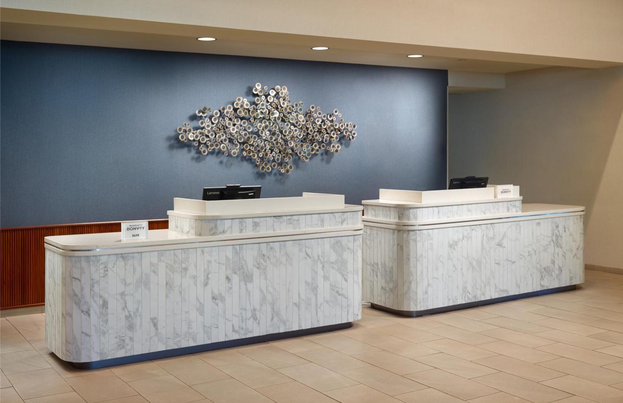 Courtyard By Marriott Atlanta Hotel Dunwoody